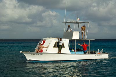 Scuba II Dive Boat in Cozumel